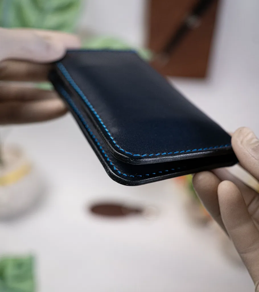 12-No. 102 Bifold Mini Long(Blue)-side view(1600 x 1800 px).webp